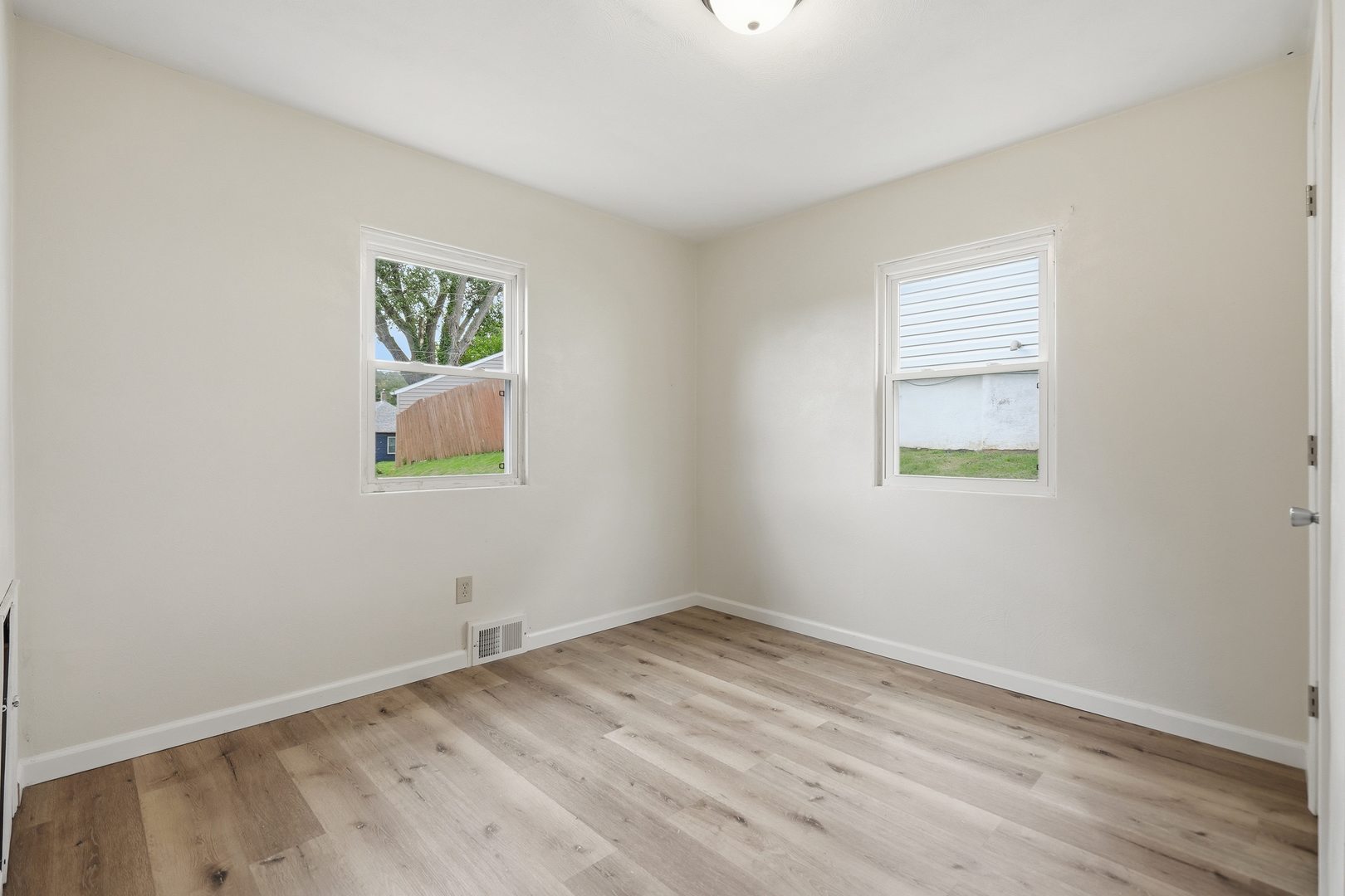 135 4th Street Property Photo 10