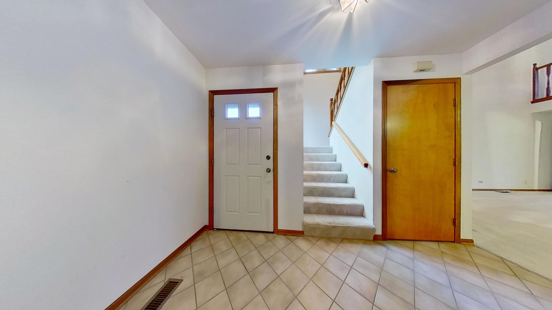 11318 Algonquin Road Property Photo 2