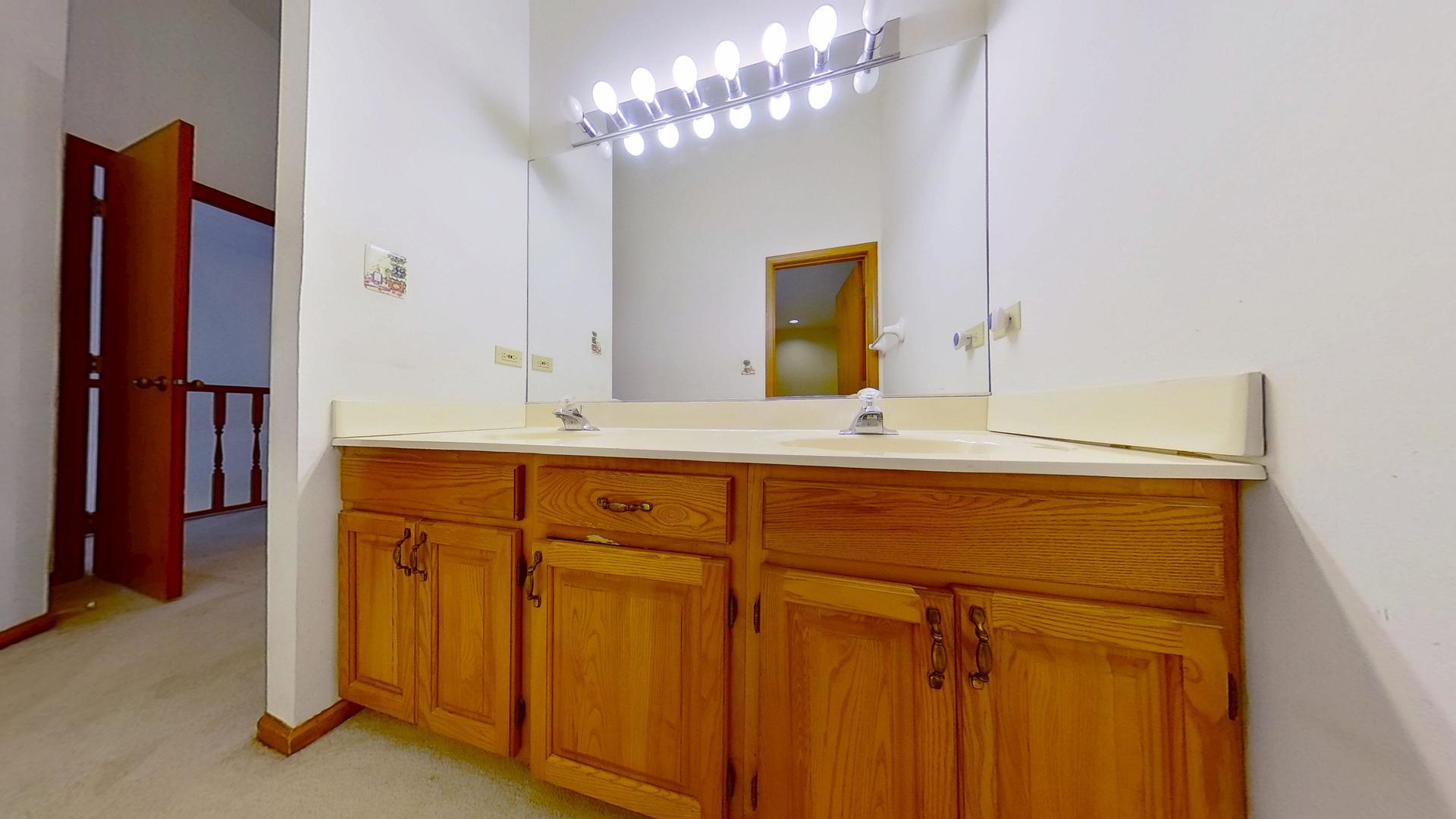 11318 Algonquin Road Property Photo 23