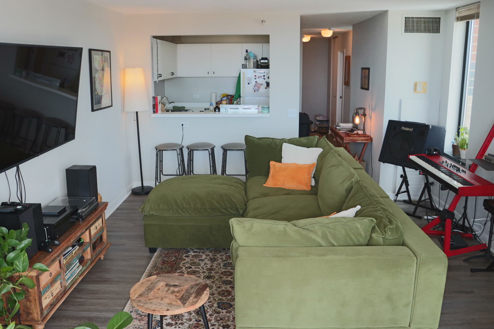 3660 N Lake Shore Drive 2106 Property Photo 4