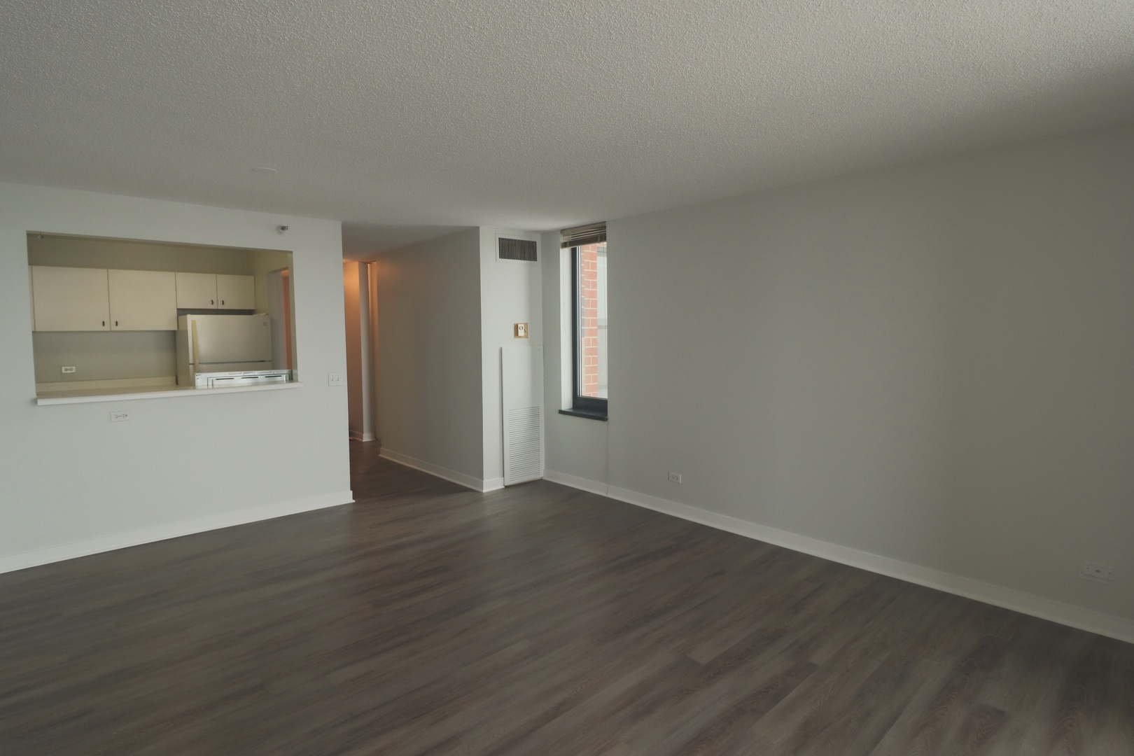 3660 N Lake Shore Drive 2106 Property Photo 7