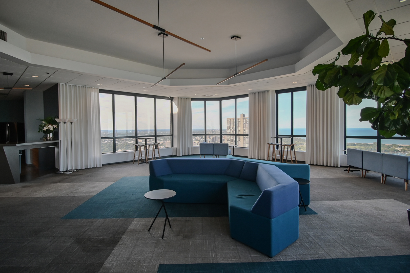 3660 N Lake Shore Drive 2106 Property Photo 24