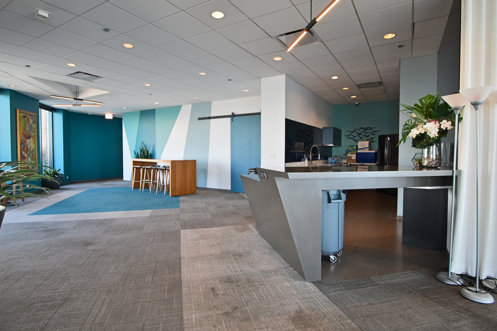 3660 N Lake Shore Drive 2106 Property Photo 25