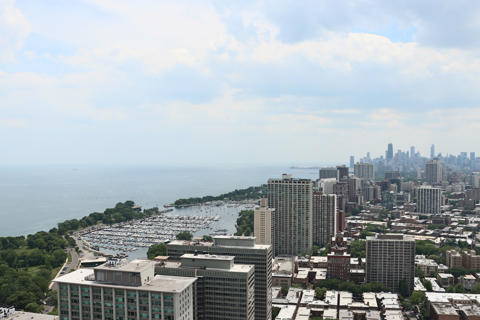 3660 N Lake Shore Drive 2106 Property Photo 31