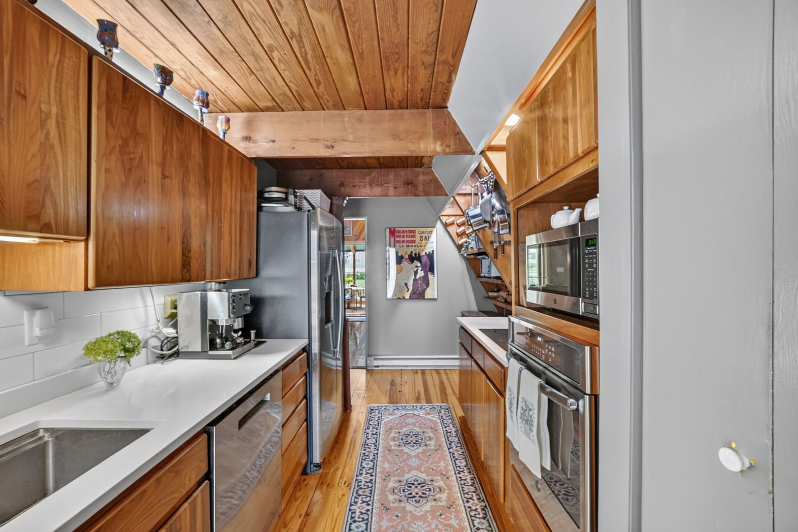 405 Fairmont Drive Property Photo 11