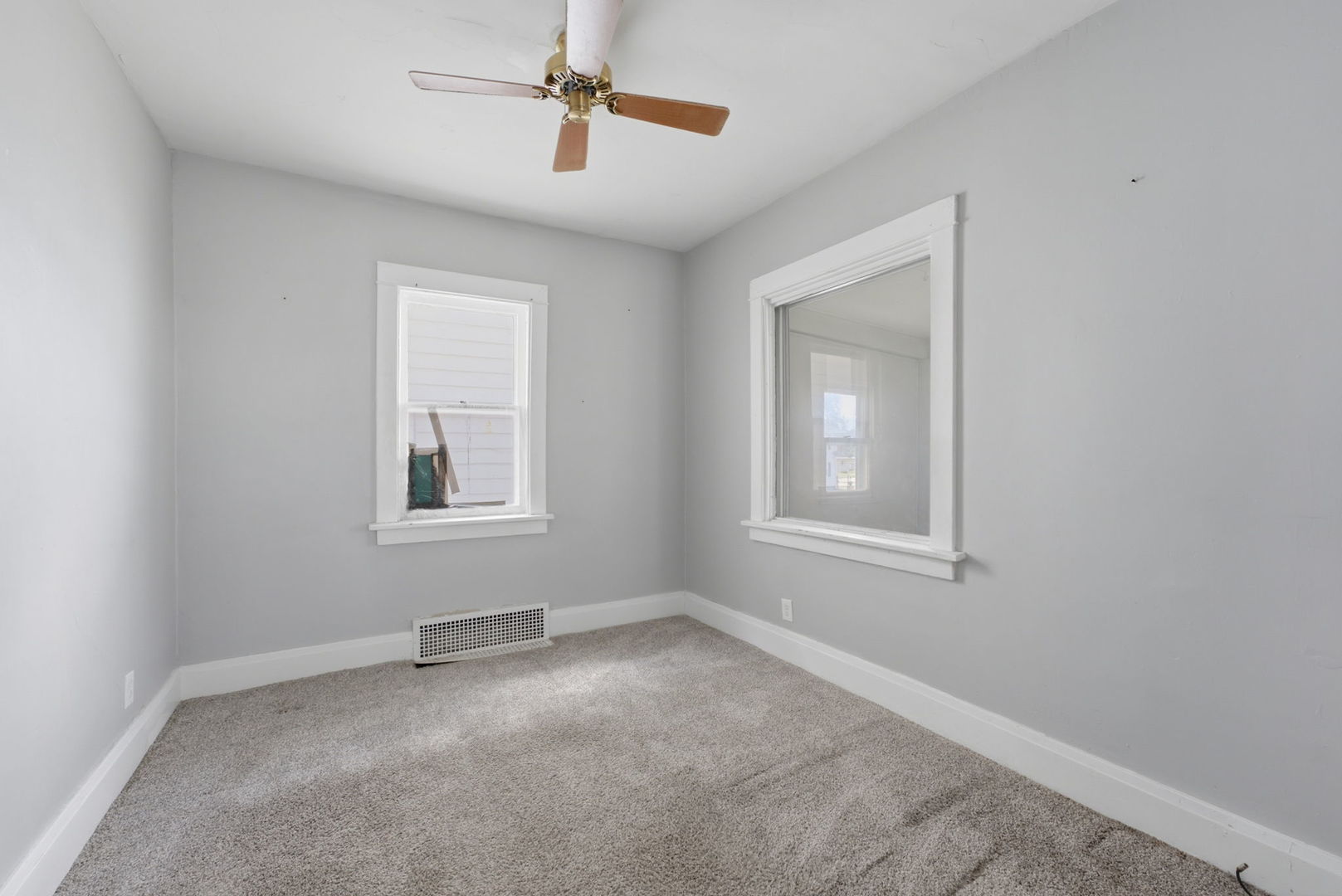920 14th Avenue Property Photo 10