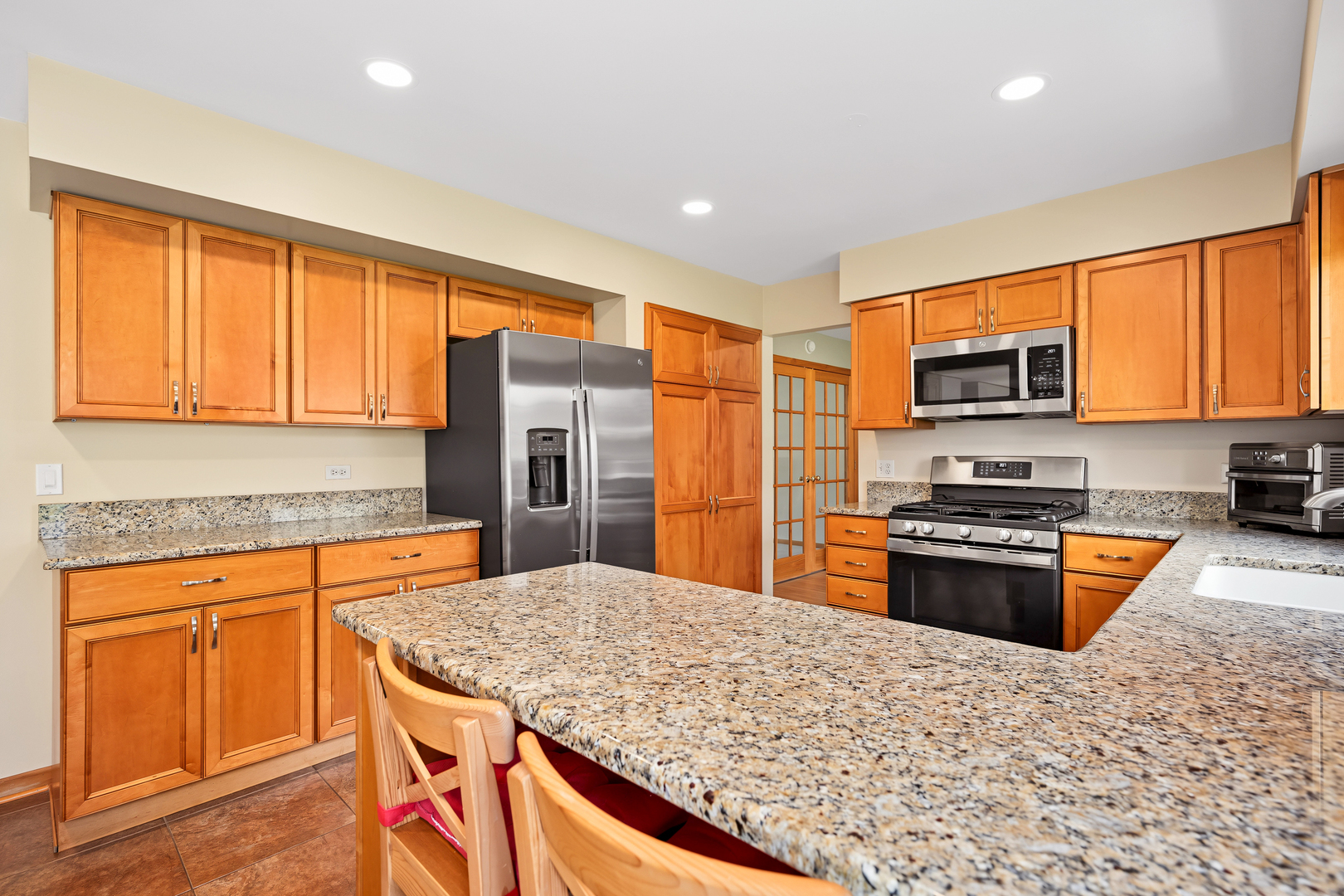 567 Hamilton Avenue Property Photo 14