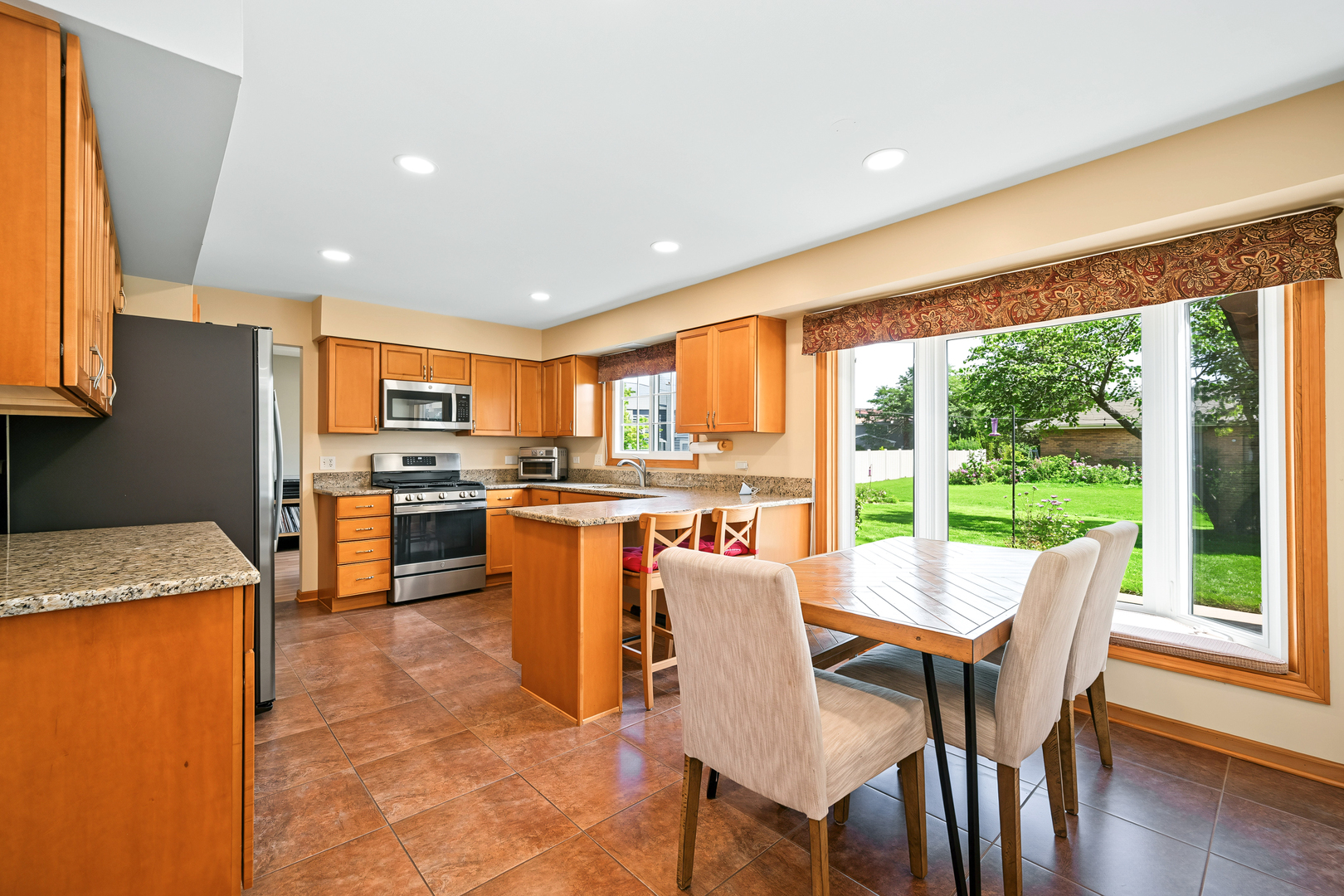 567 Hamilton Avenue Property Photo 15