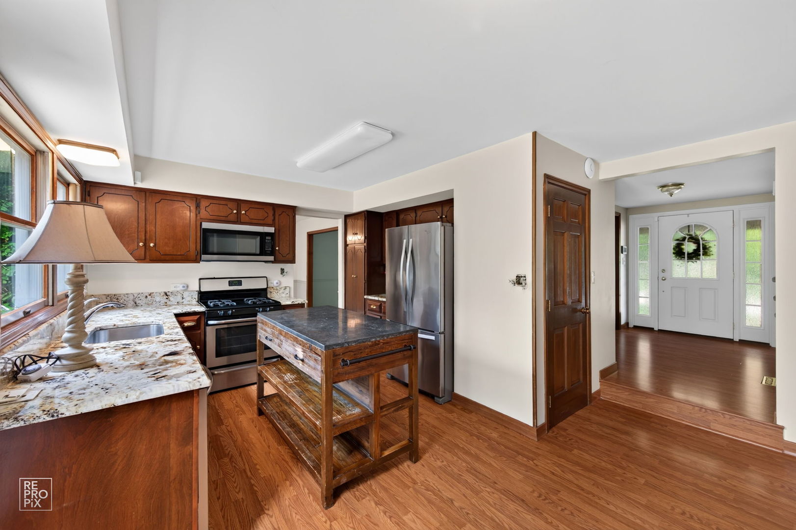 683 Honeysuckle Lane Property Photo 5