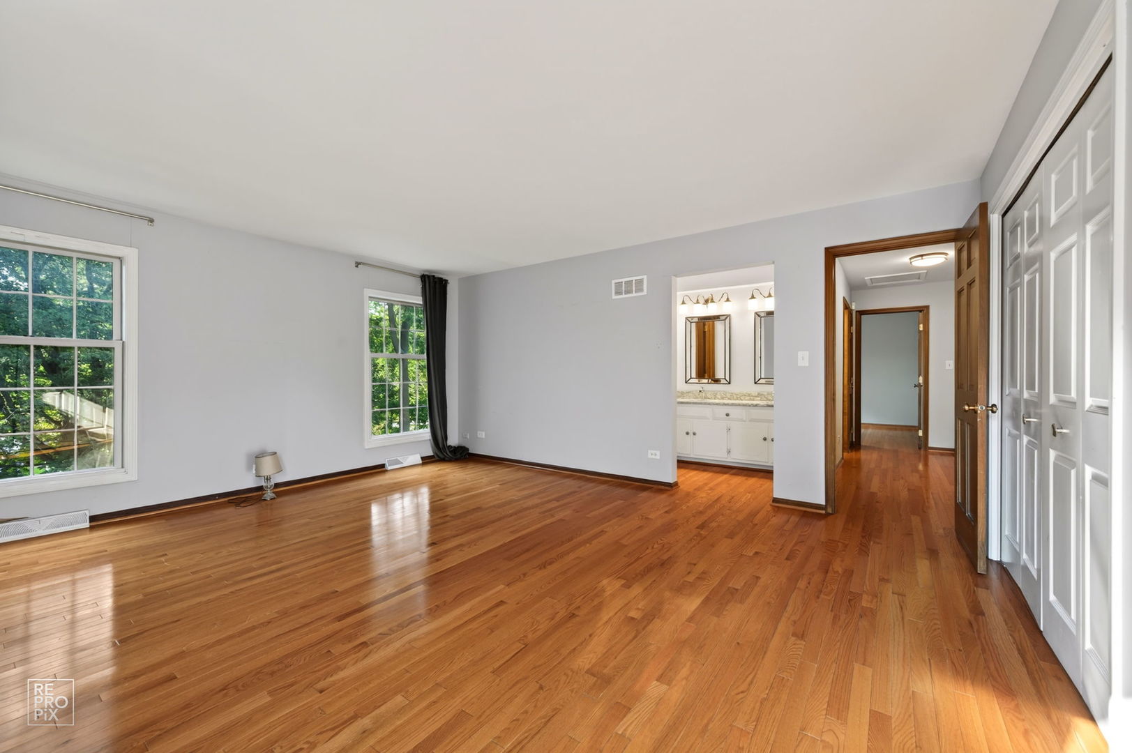 683 Honeysuckle Lane Property Photo 7