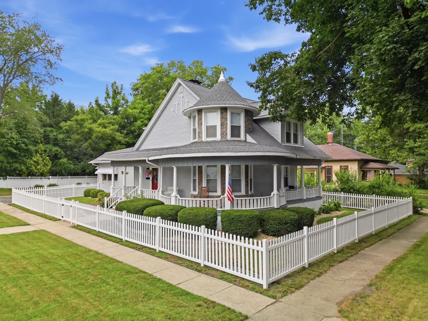 500 Jackson Street Property Photo 1