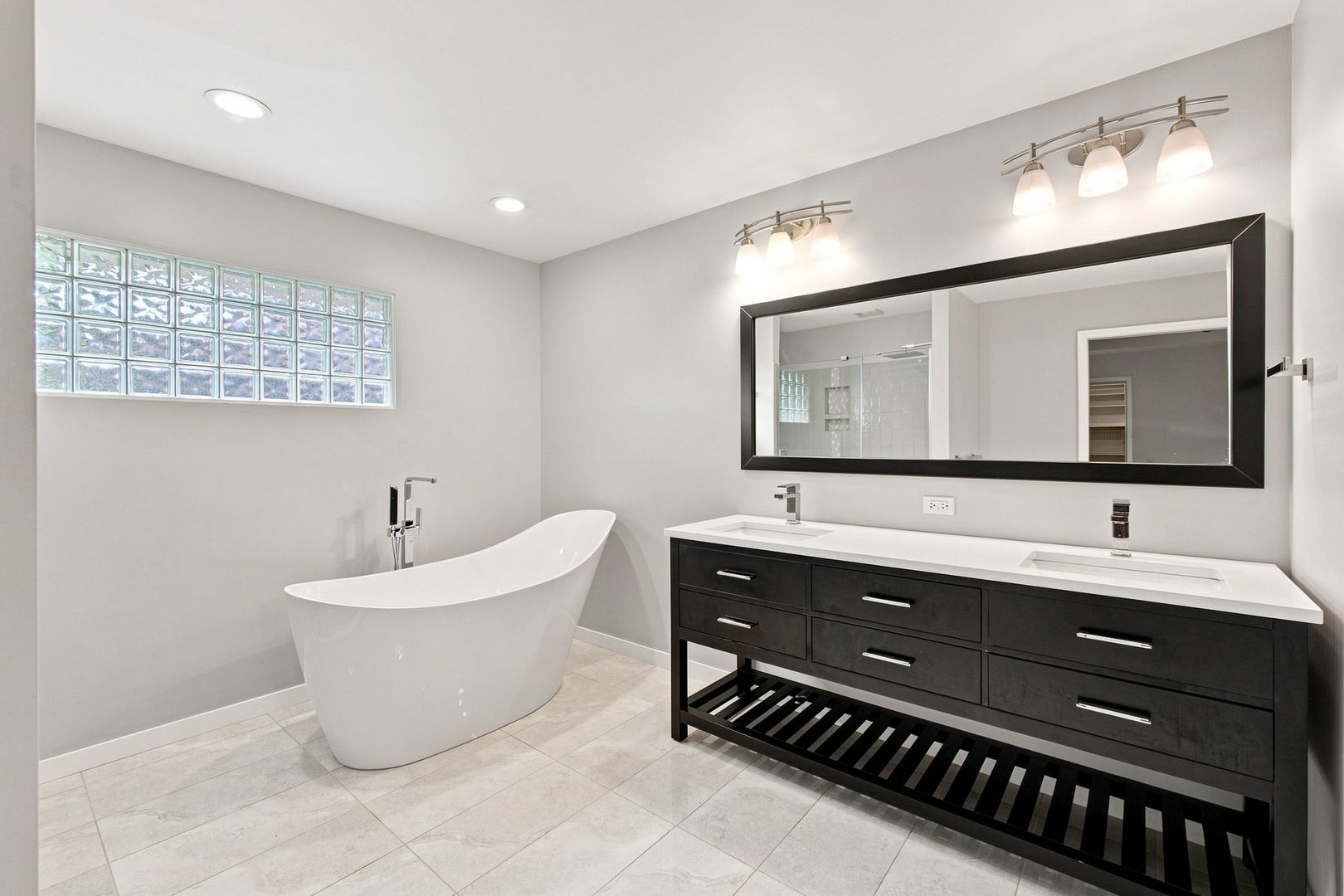 2752 Wendy Drive Property Photo 27