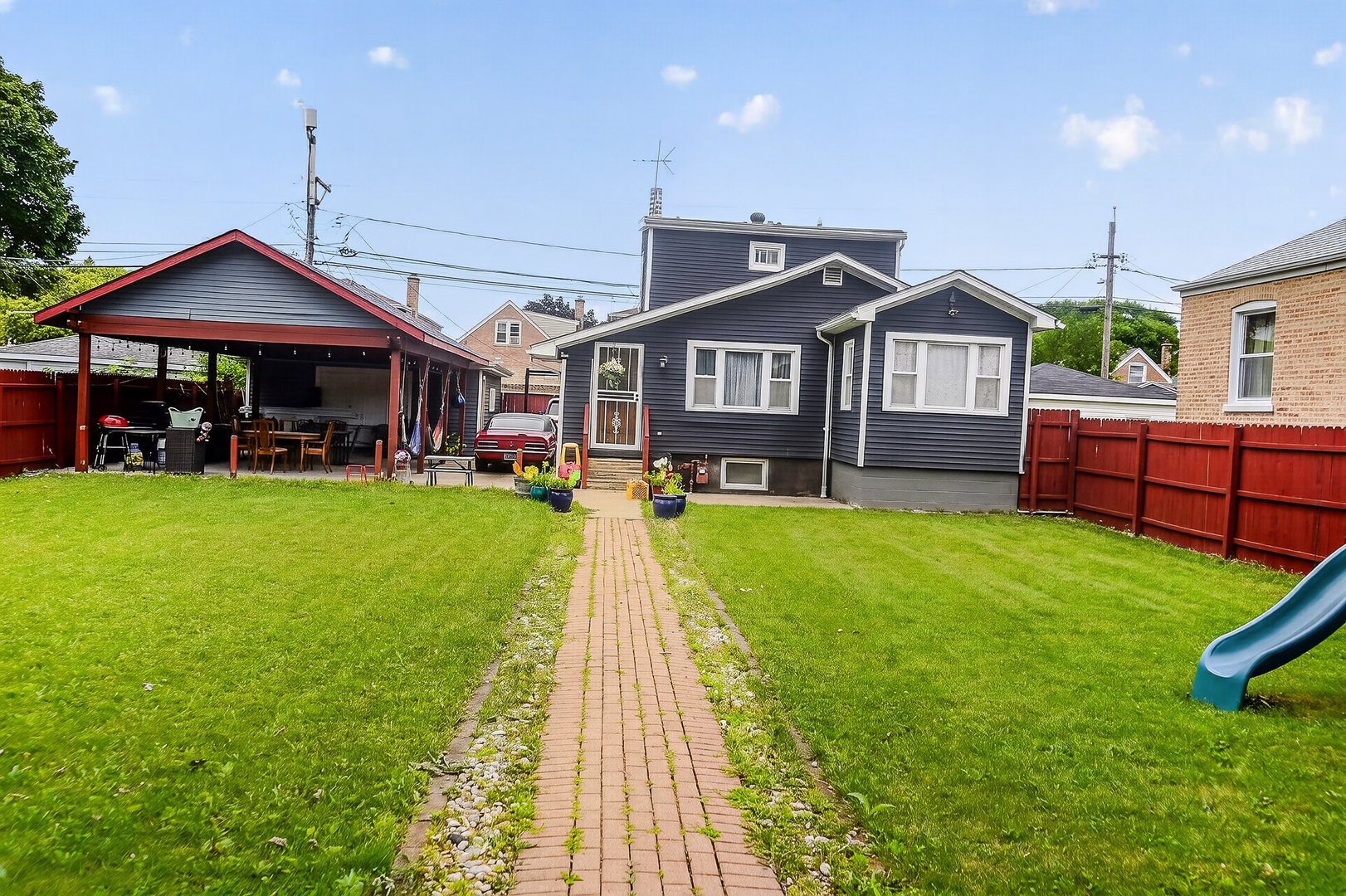 6452 S Kolin Avenue Property Photo 1