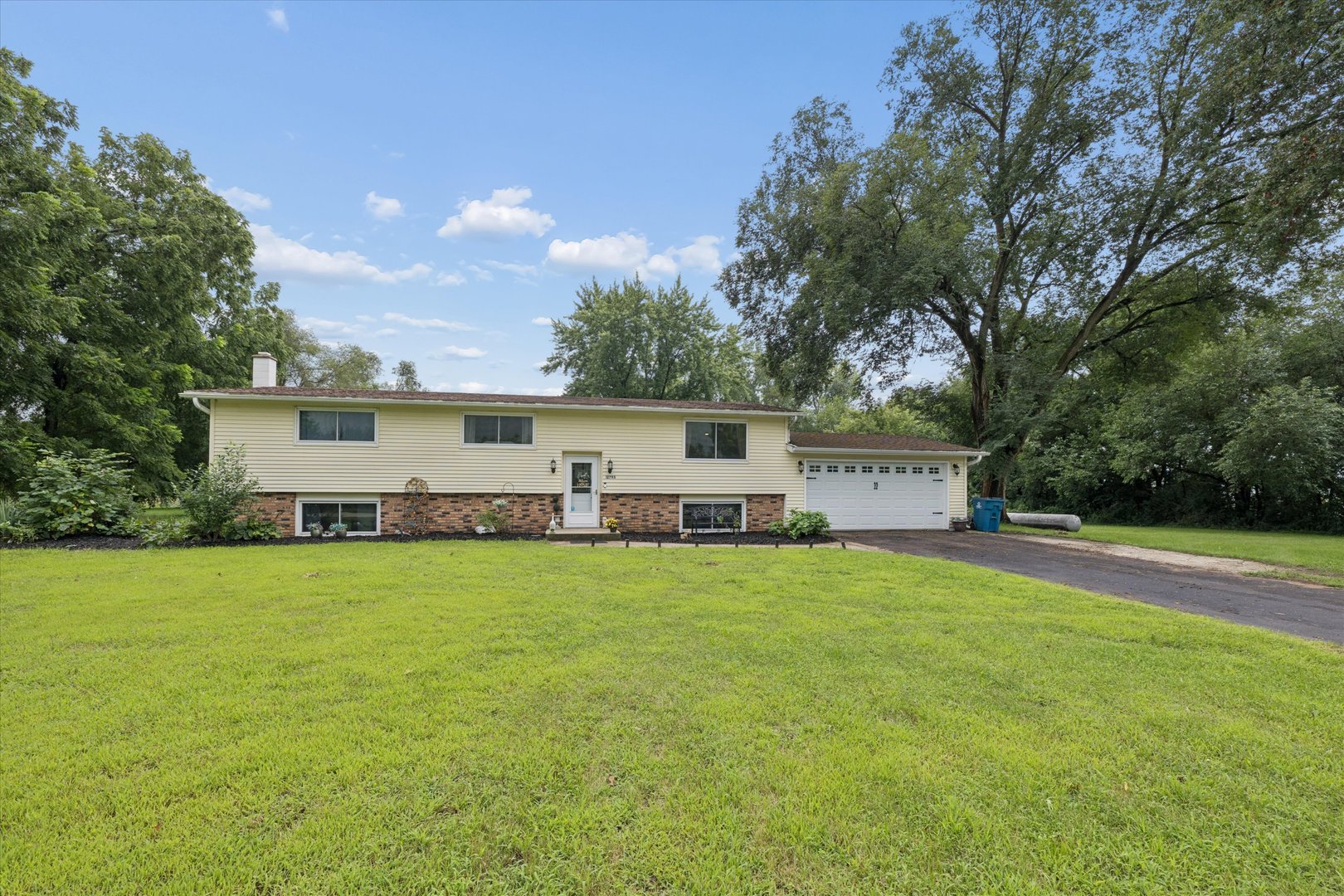 12793 Black Road Property Photo 2