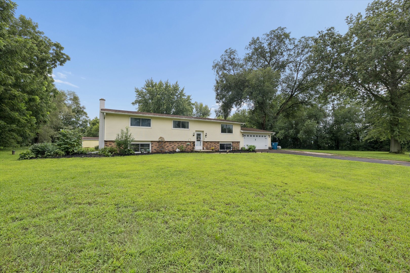 12793 Black Road Property Photo 3