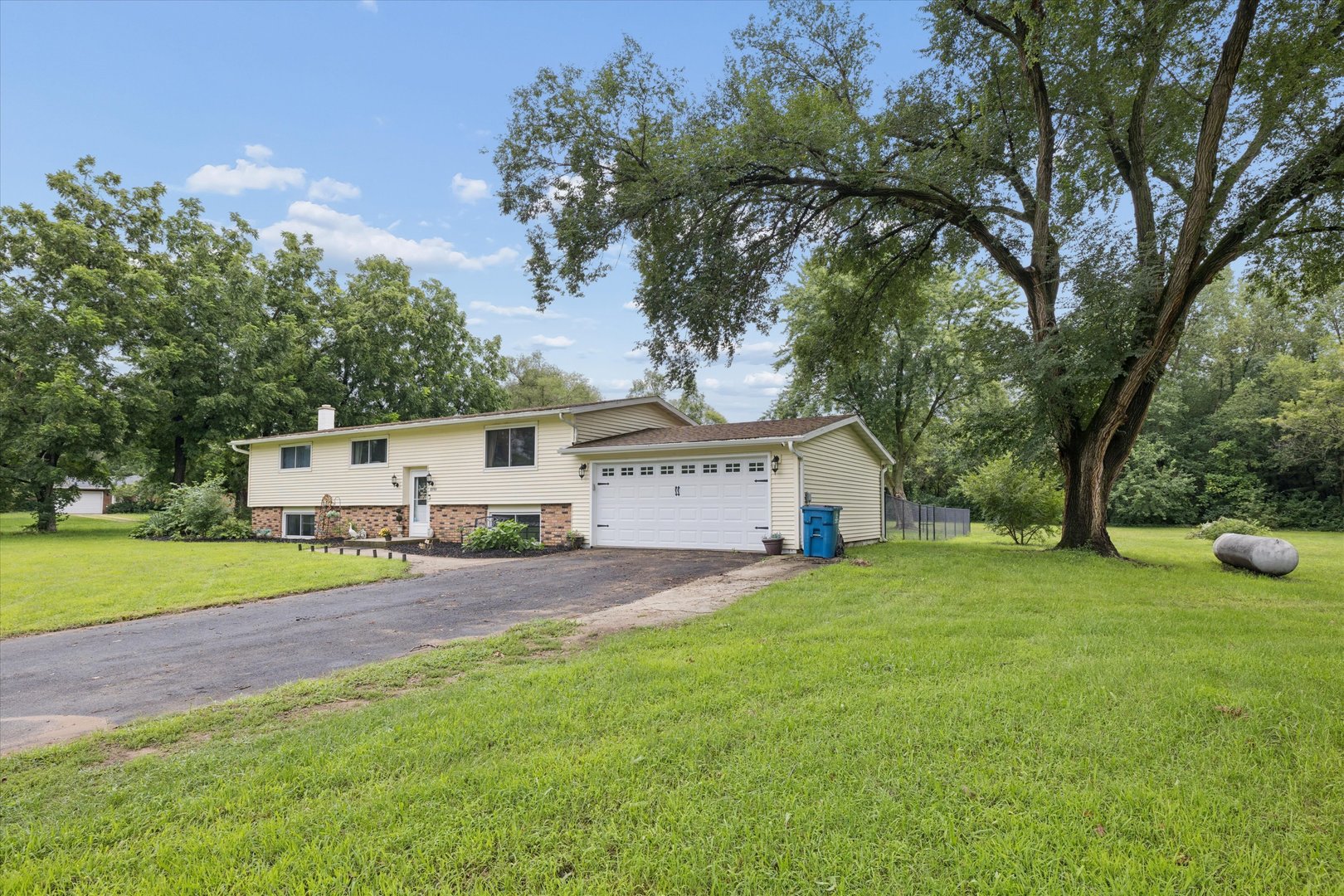 12793 Black Road Property Photo 4