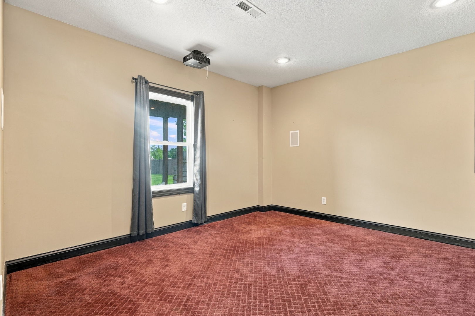 1101 Wild West Drive Property Photo 21
