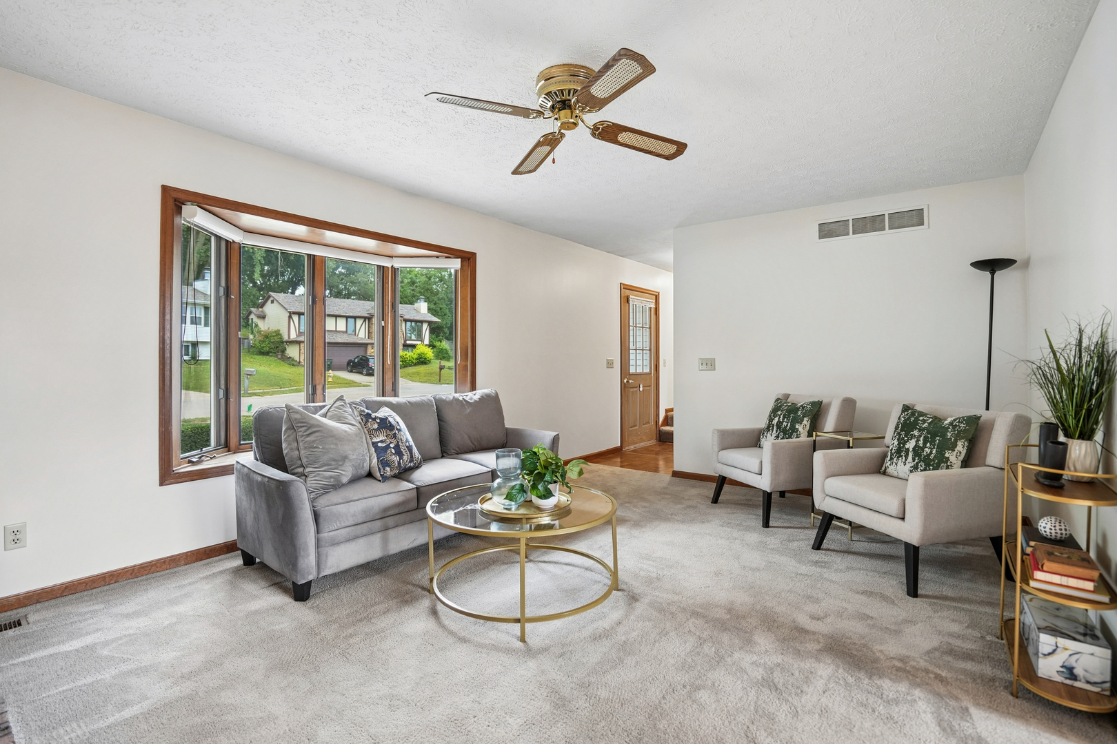4806 Taylor Street Property Photo 5