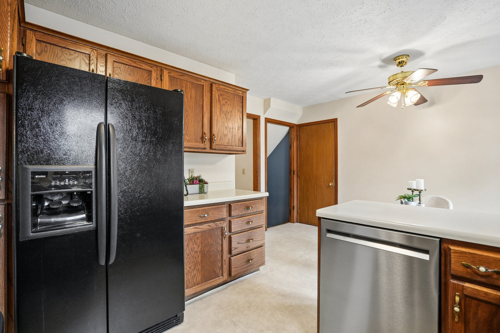 4806 Taylor Street Property Photo 12