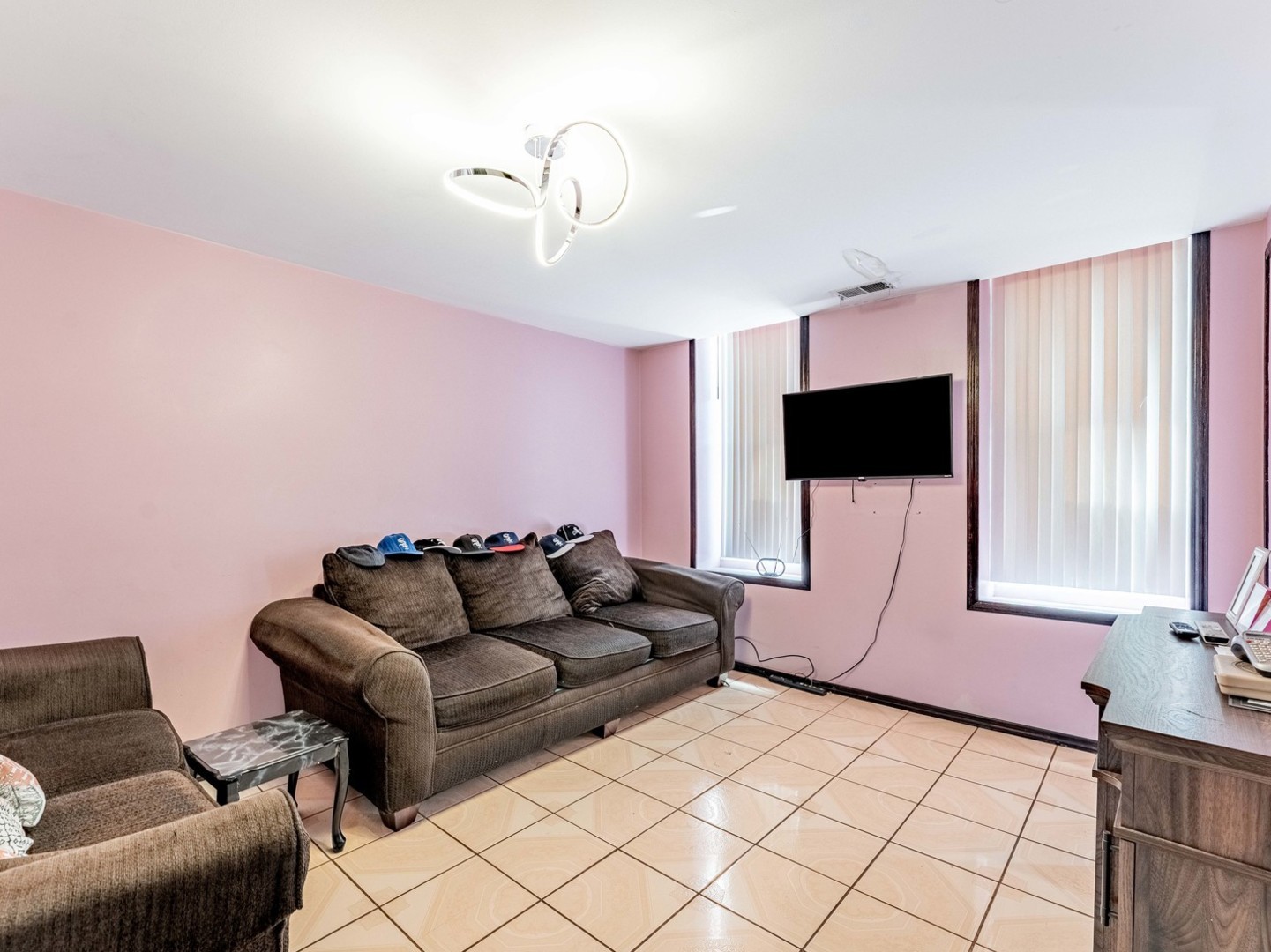 3311 S Damen Avenue Property Photo 2