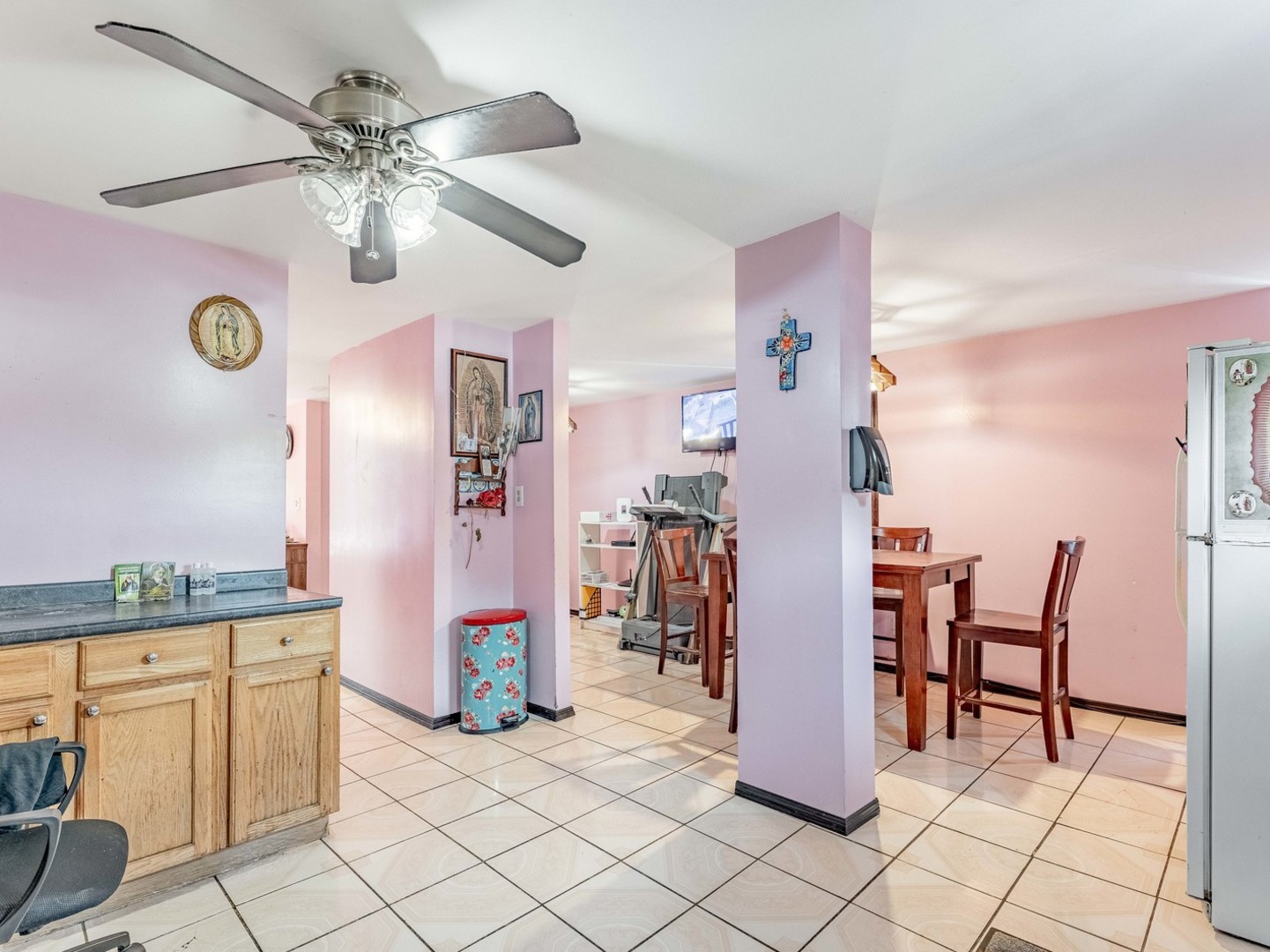 3311 S Damen Avenue Property Photo 5