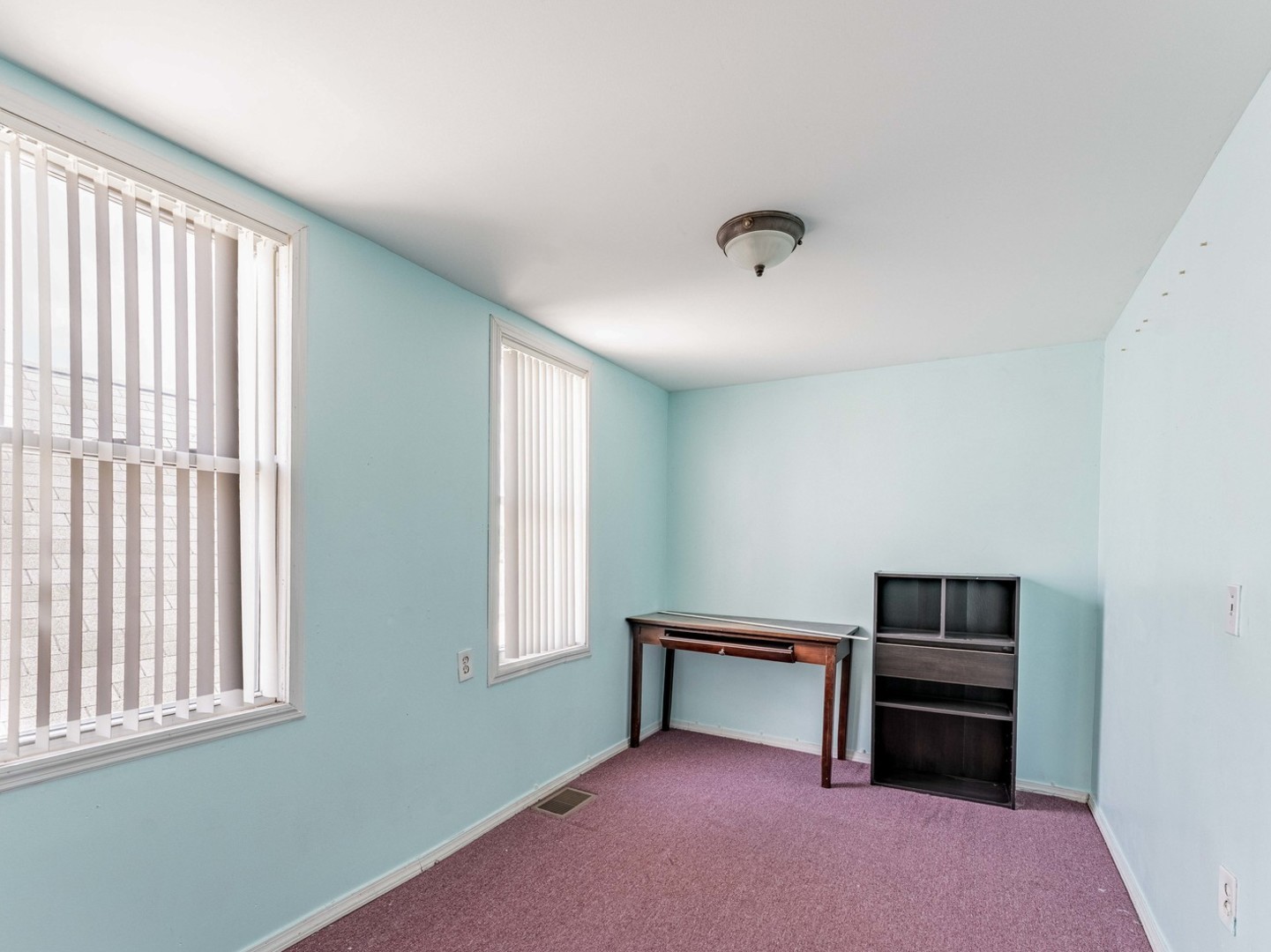 3311 S Damen Avenue Property Photo 10