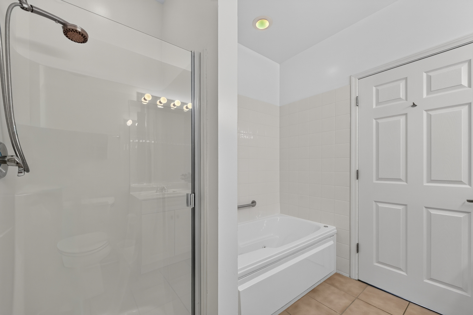 1700 Riverwoods Drive 706 Property Photo 19