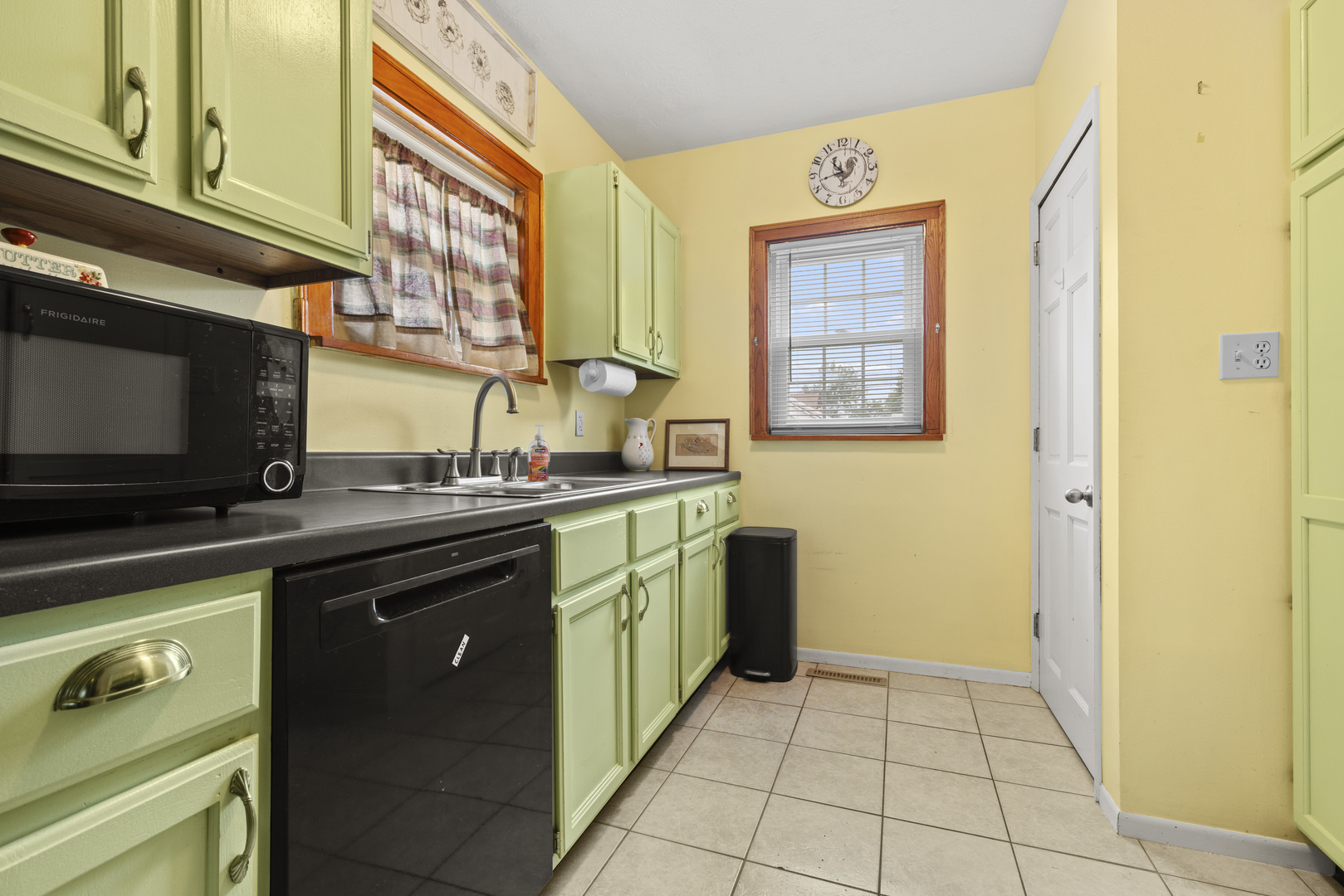 603 Frances Avenue Property Photo 7