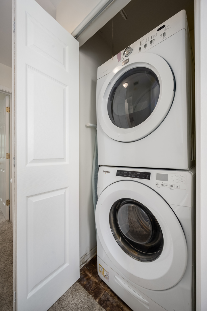 1540 N Greenview Avenue D Property Photo 19