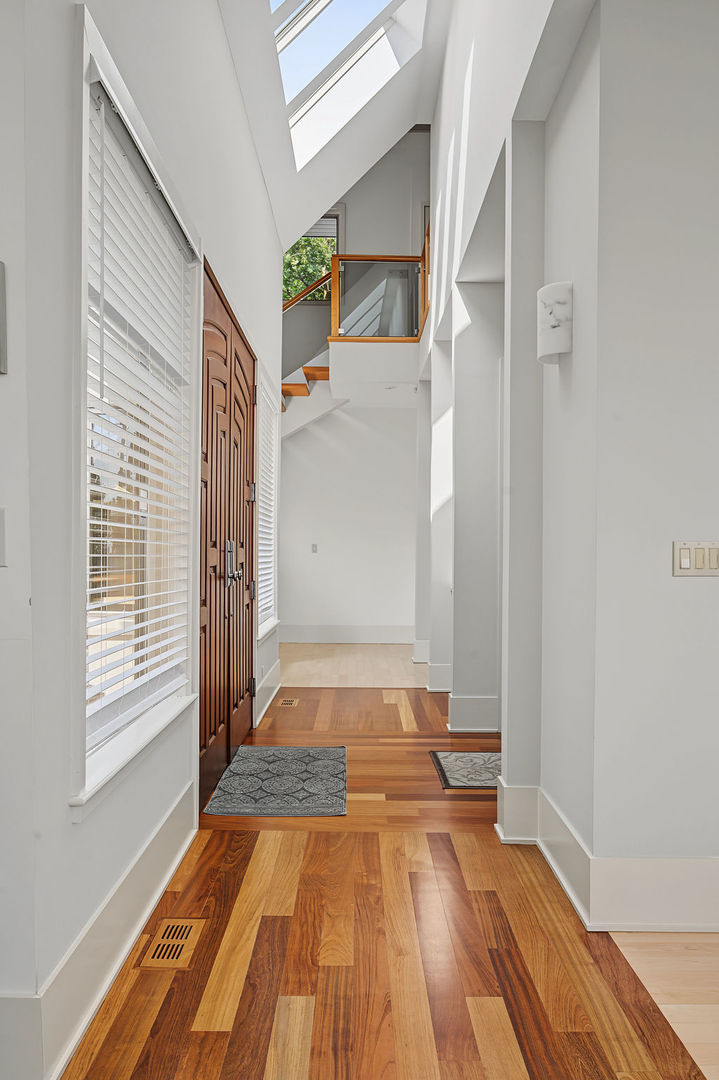 1915 S Washington Avenue Property Photo 20