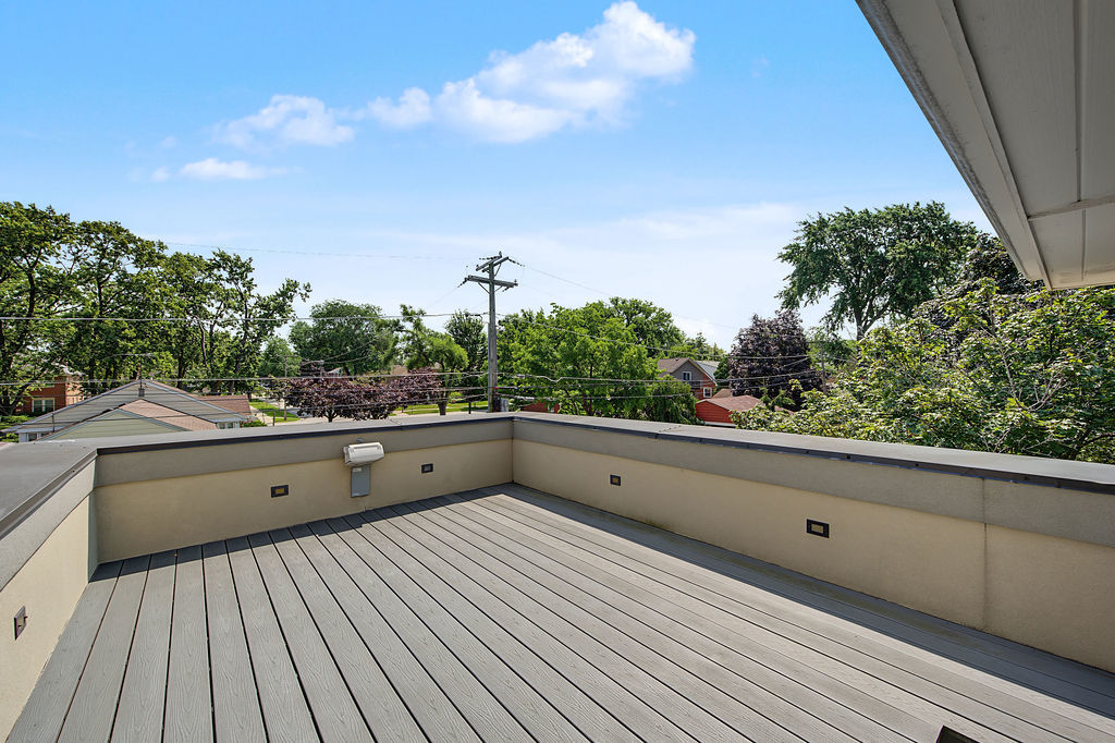 1915 S Washington Avenue Property Photo 37