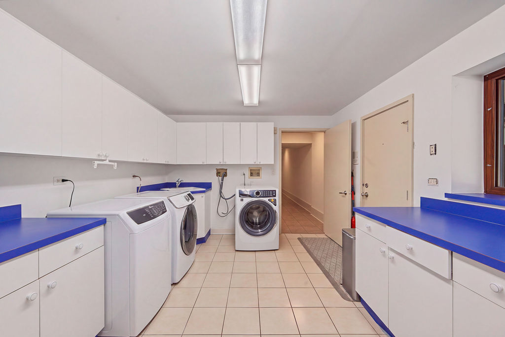 1915 S Washington Avenue Property Photo 50