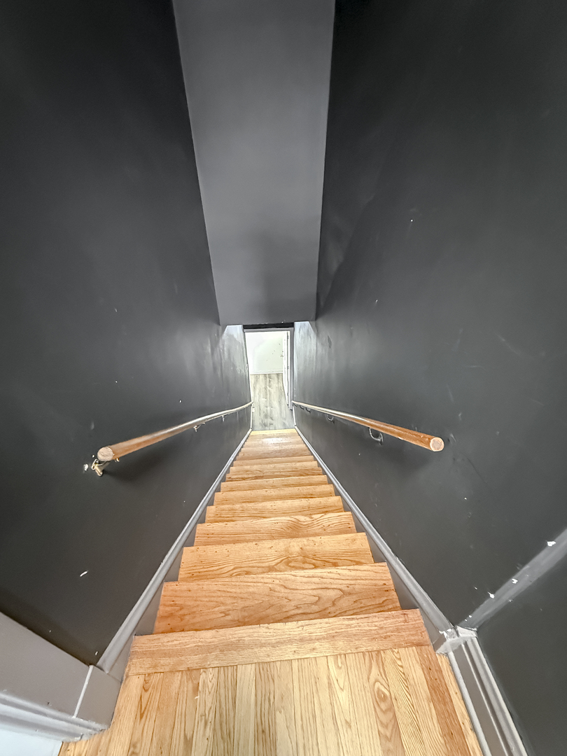 6332 S Central Avenue Property Photo 16