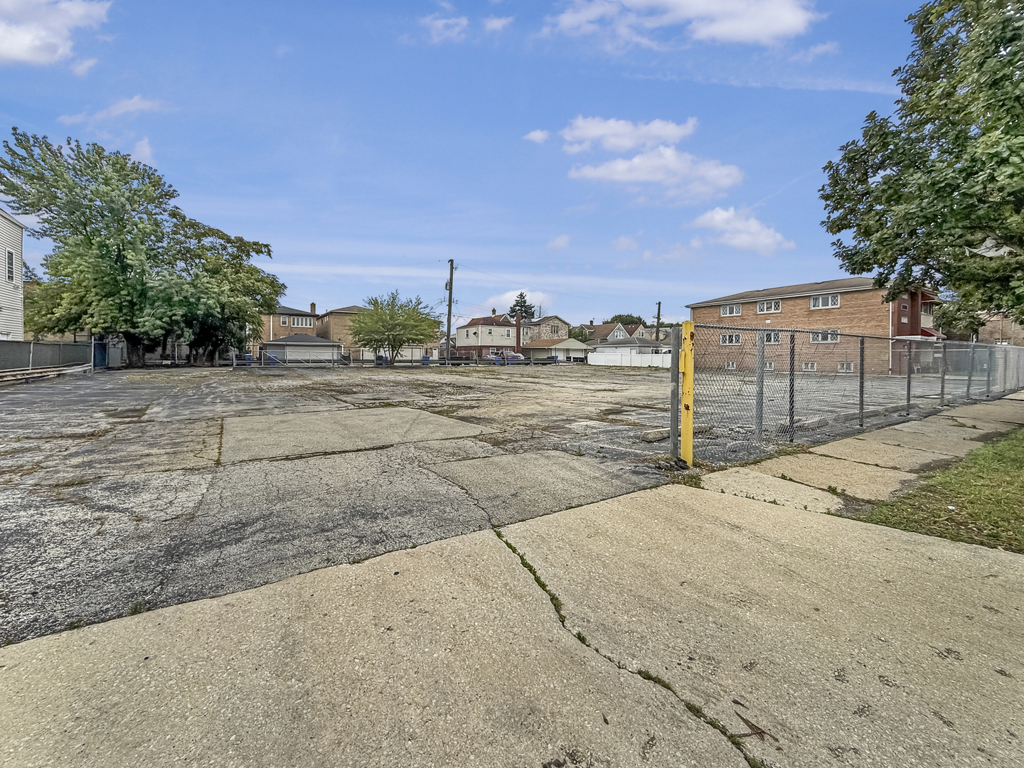 6332 S Central Avenue Property Photo 30