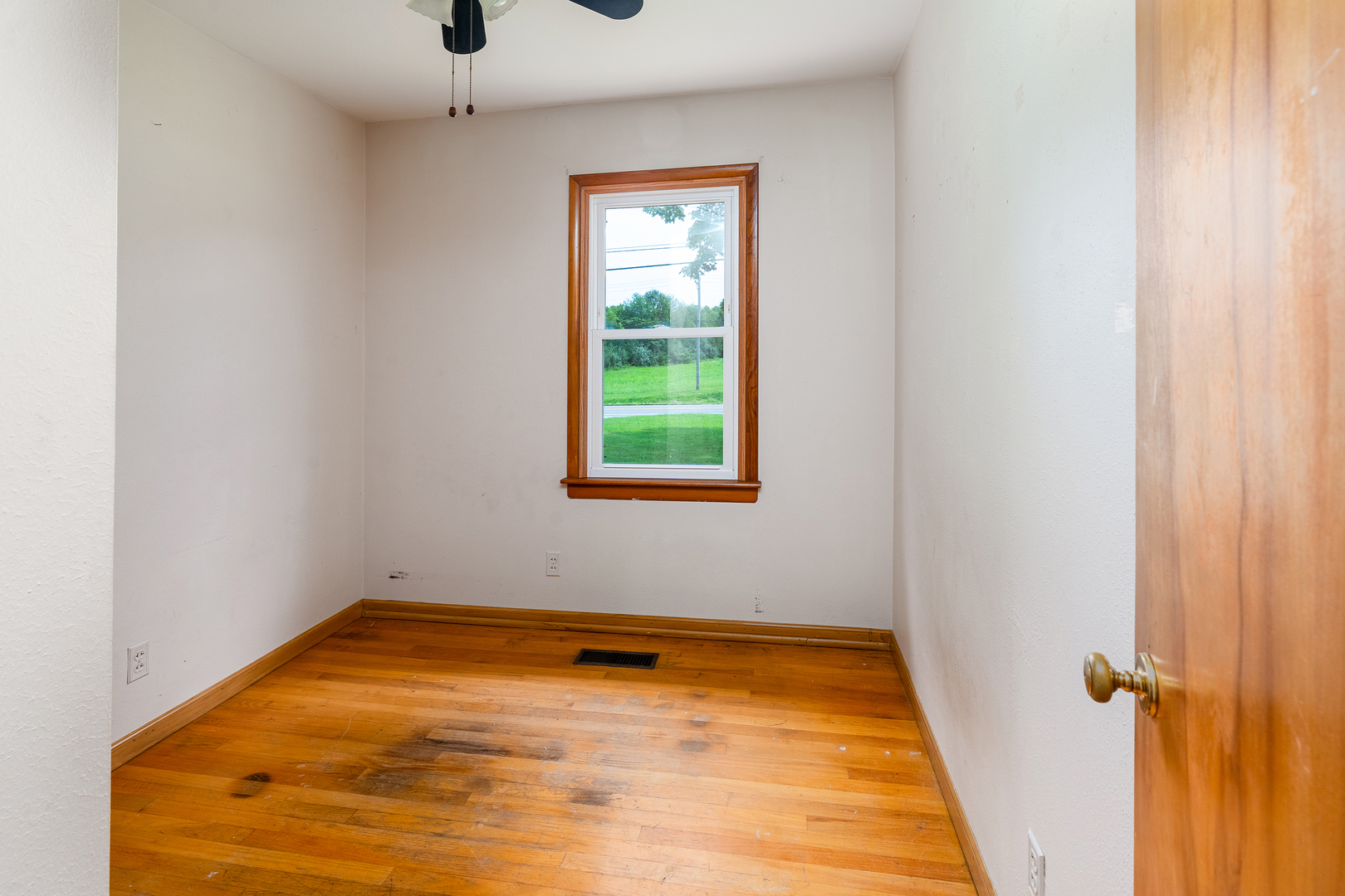 6793 Giant City Road Property Photo 16