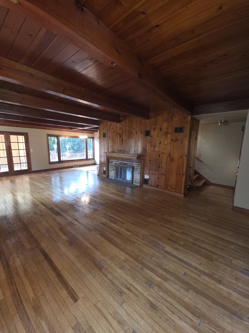 454 N Commonwealth Avenue Property Photo 2