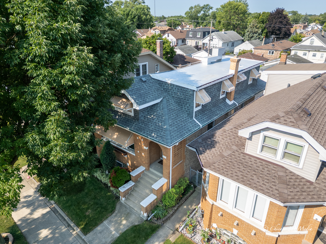 4120 N Ottawa Avenue Property Photo 2