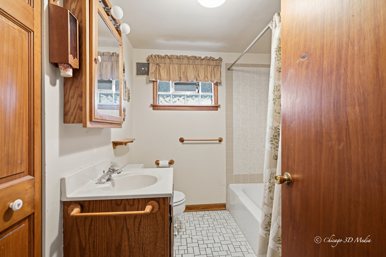 4120 N Ottawa Avenue Property Photo 28