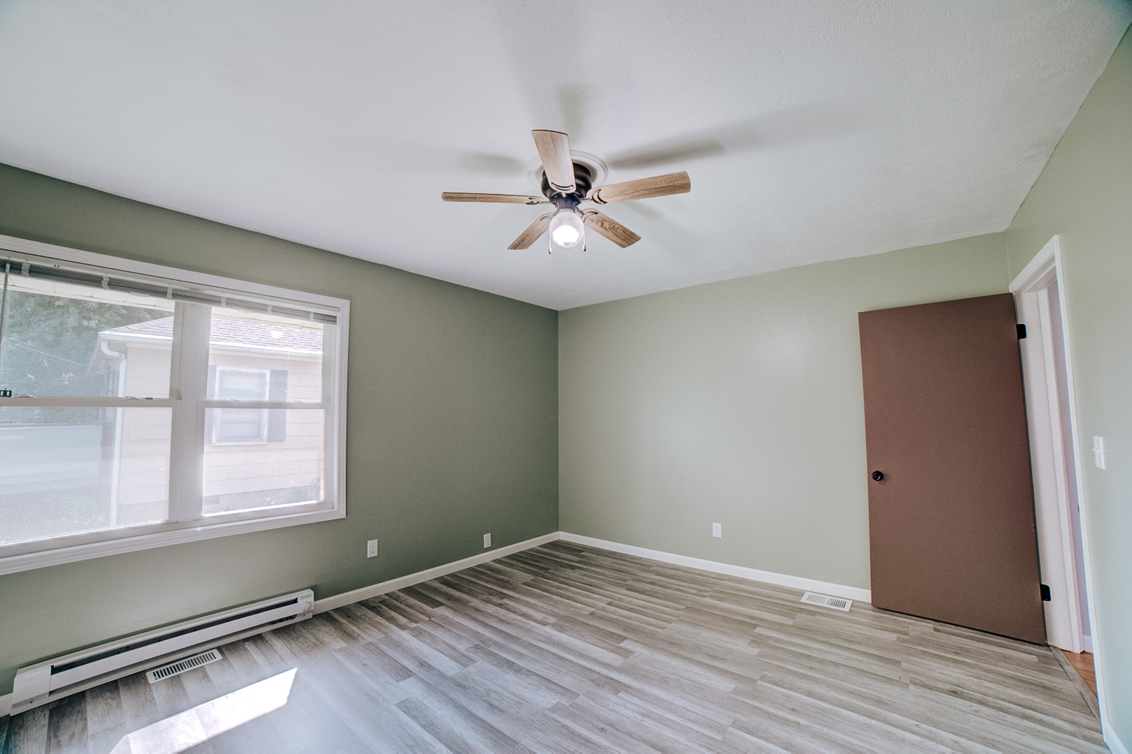 201 W Dorion Street Property Photo 19