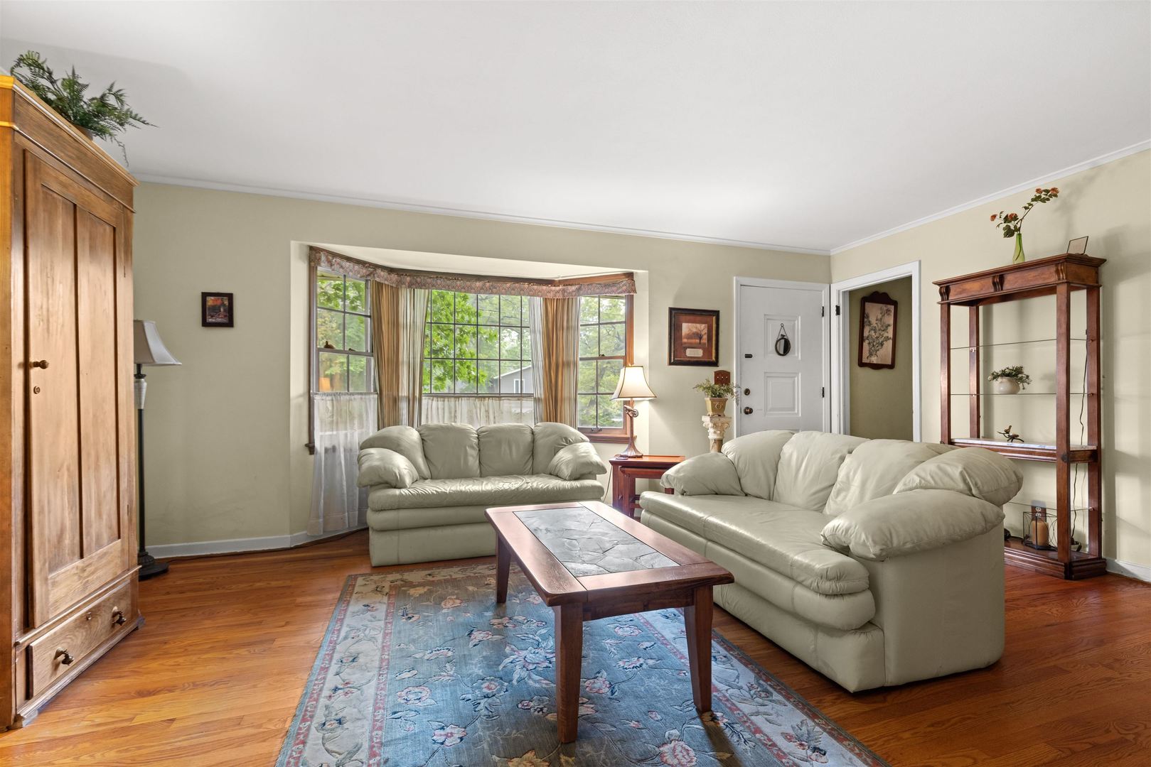 1721 Parkview Avenue Property Photo 3