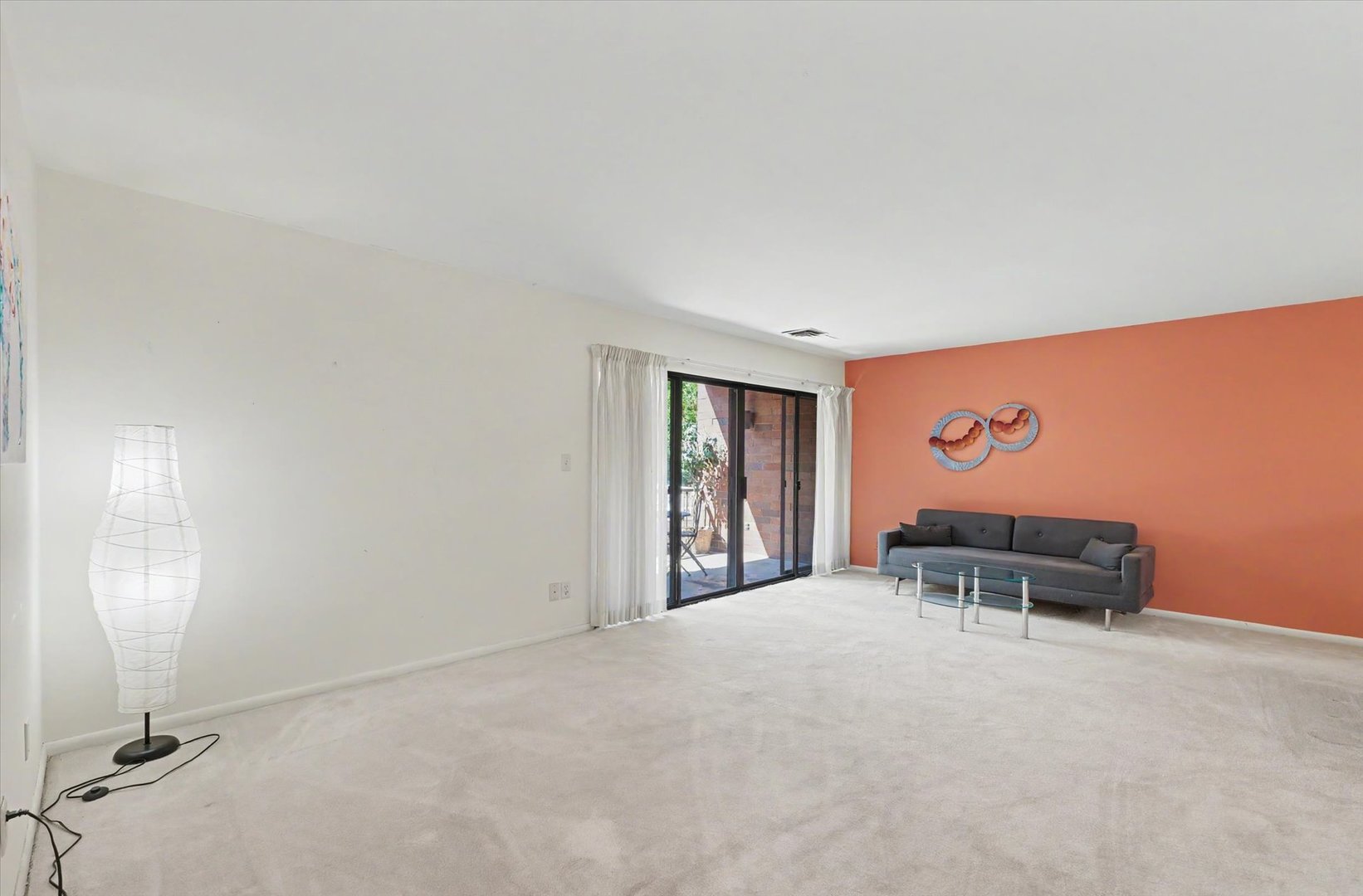 107 N Elm Street 205 Property Photo 10