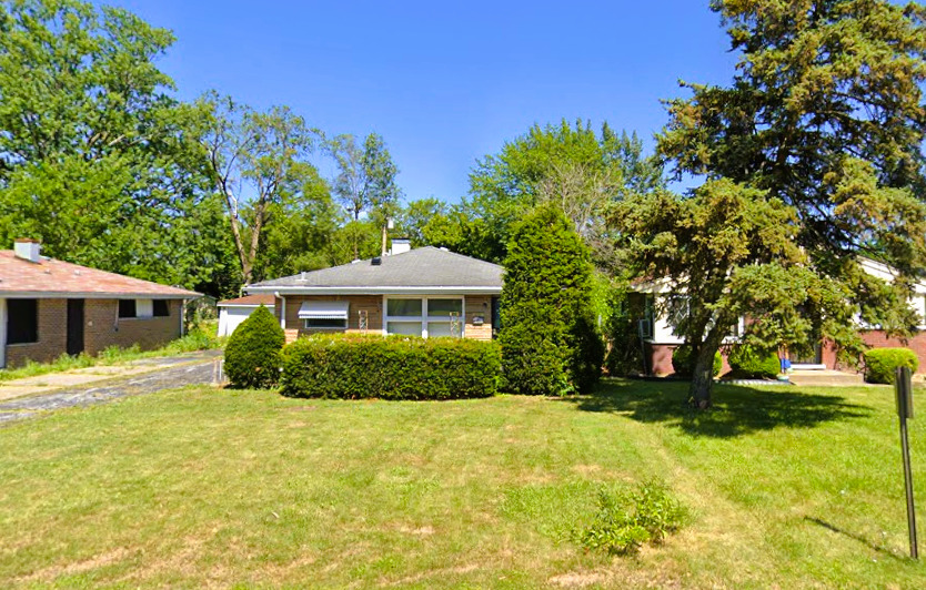 16131 Hermitage Avenue Property Photo 1