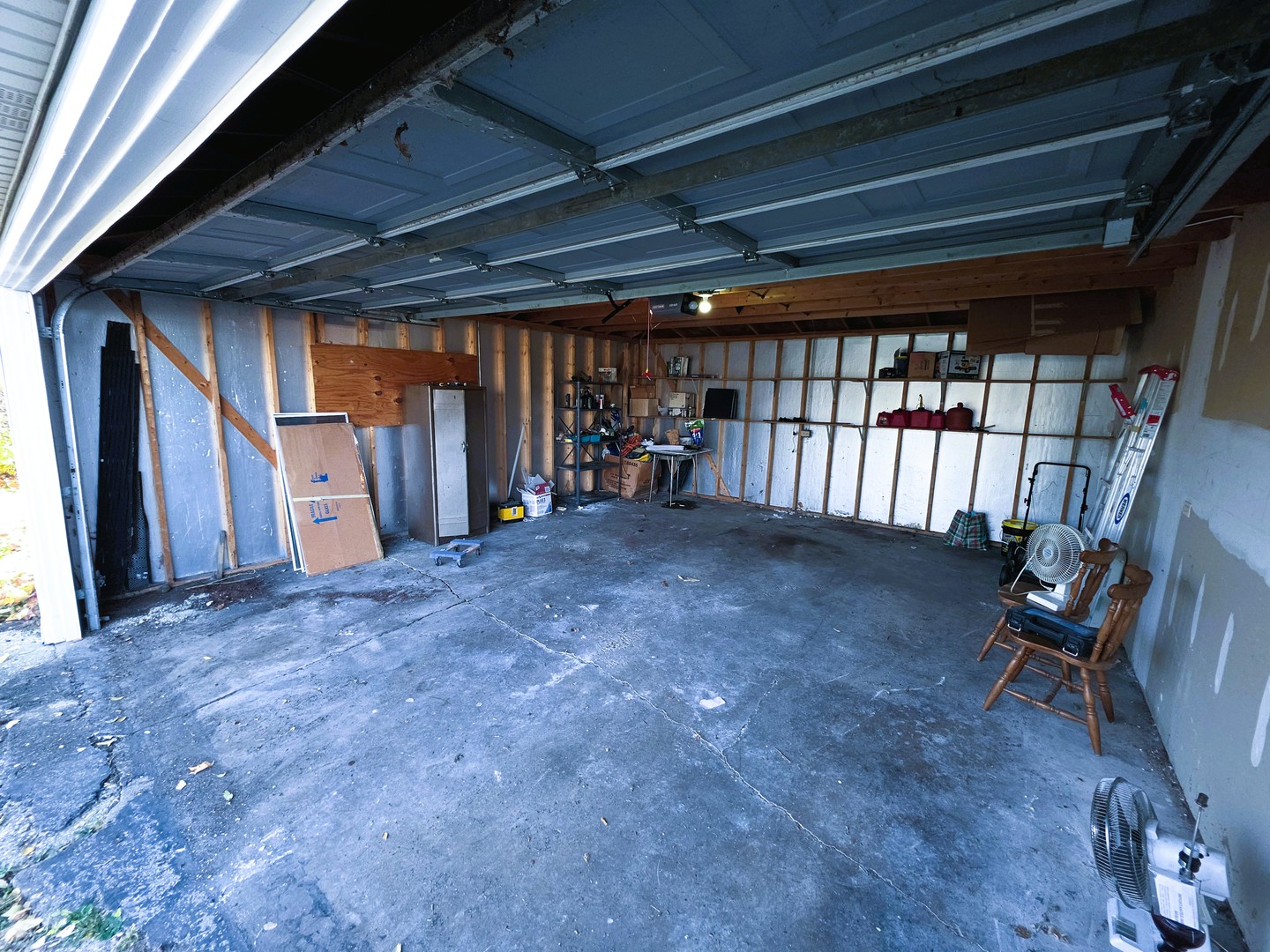 16131 Hermitage Avenue Property Photo 13