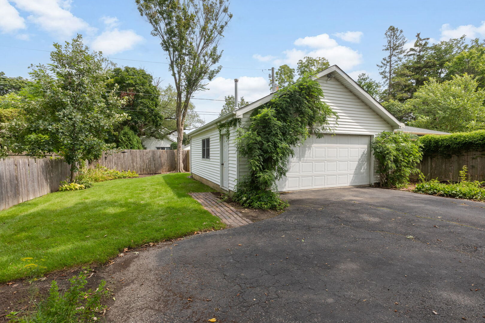 139 Washington Circle Property Photo 27