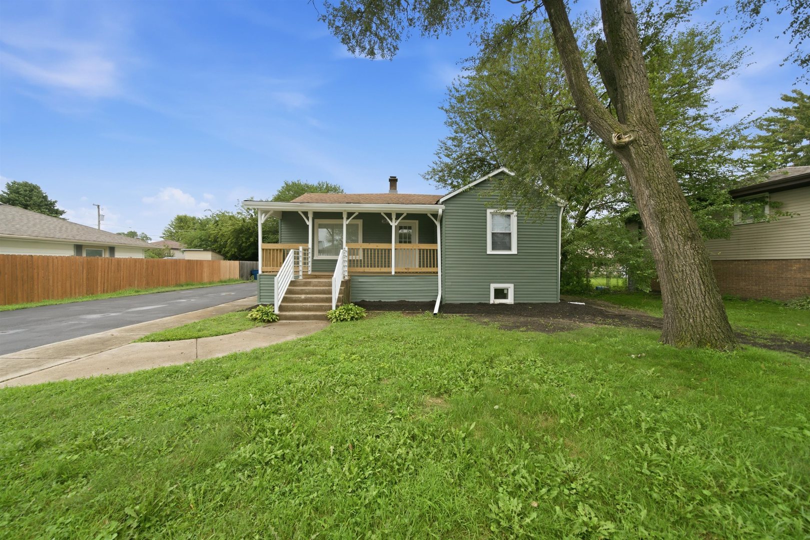 9839 Meade Avenue Property Photo 1