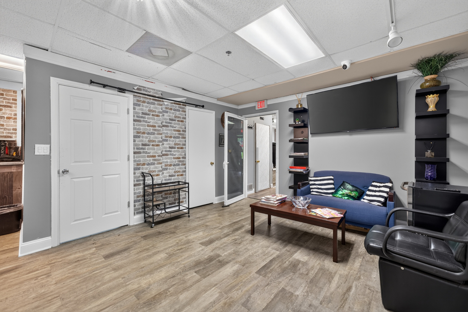 2020 Dean Street I Property Photo 8