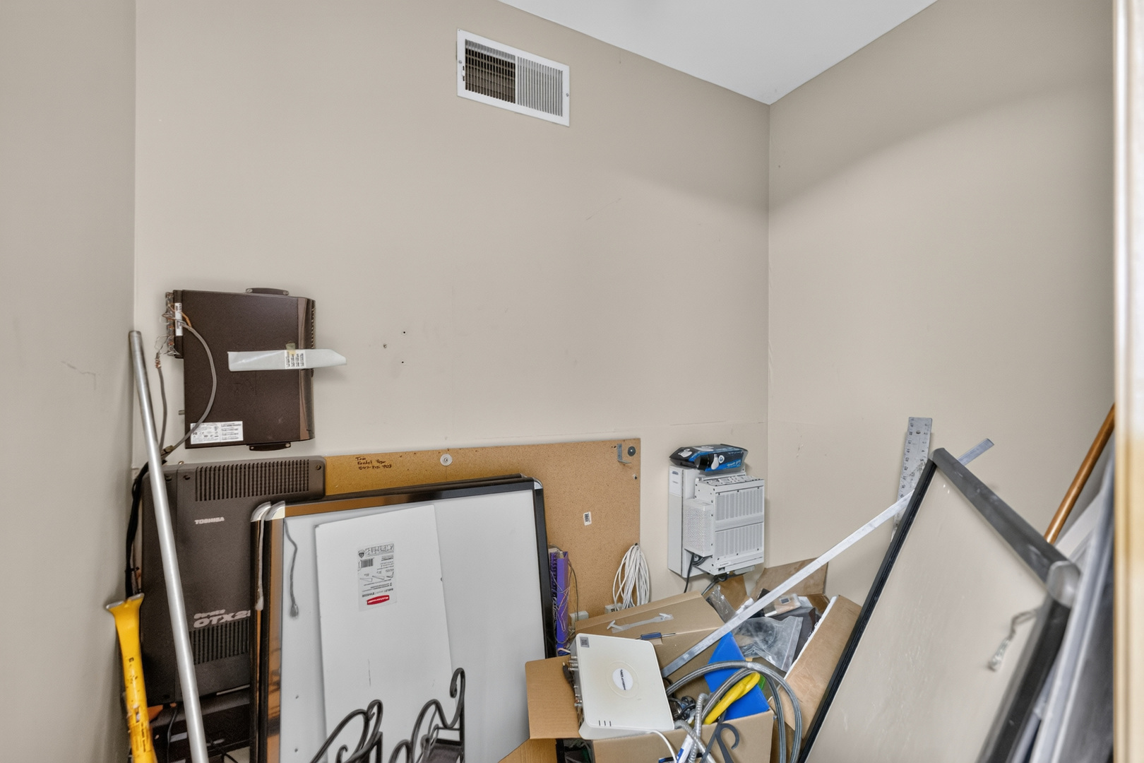 2020 Dean Street I Property Photo 18