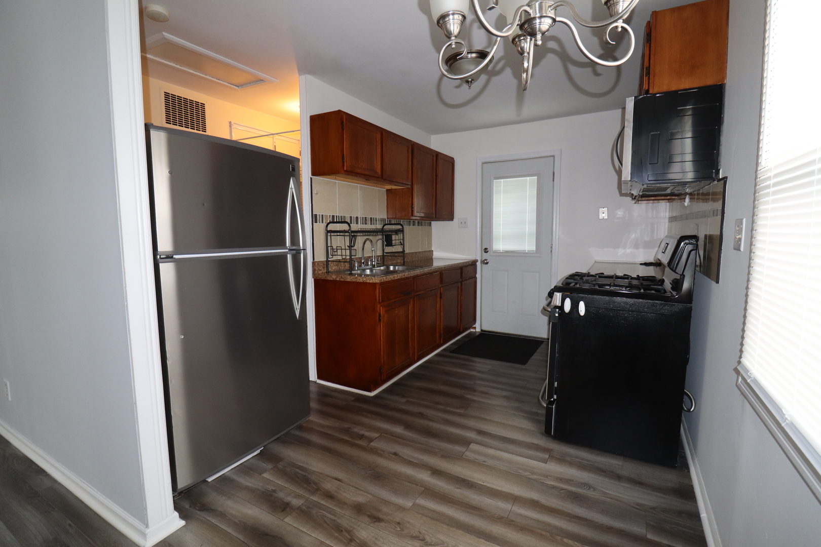 1414 Boston Avenue Property Photo 5