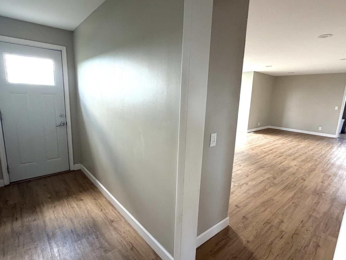 82 N 23rd Road Property Photo 2