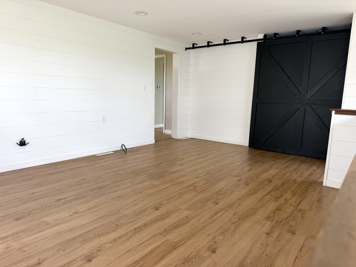 82 N 23rd Road Property Photo 17